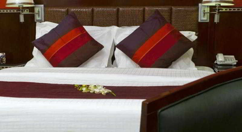 Fortune Hotel Apartments Abu Dhabi Exterior foto