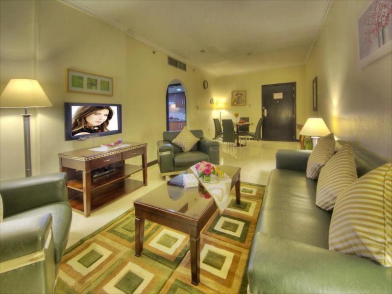 Fortune Hotel Apartments Abu Dhabi Exterior foto